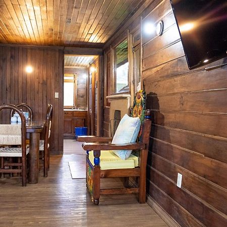 Zirahuen Forest And Resort Екстериор снимка