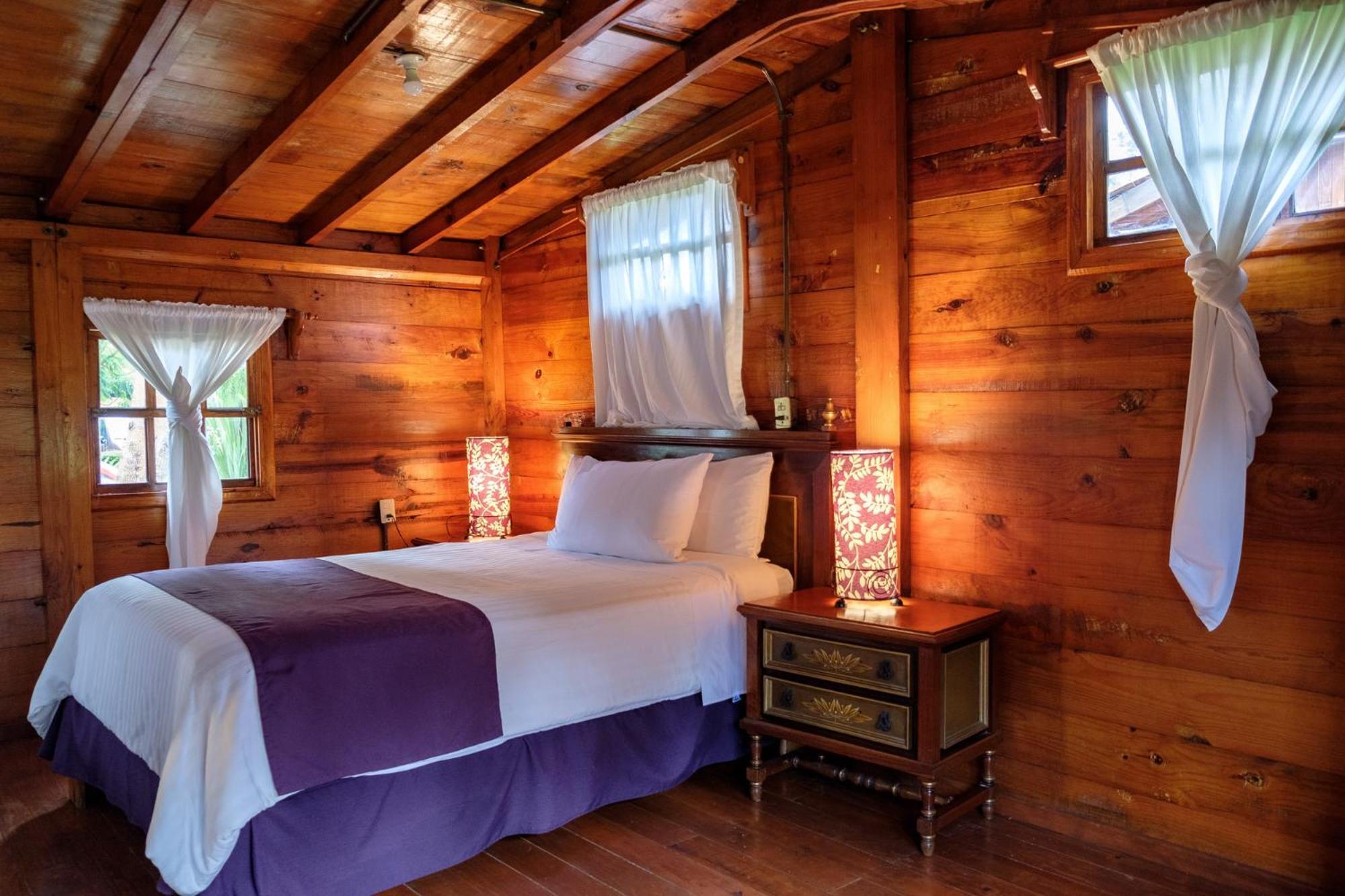 Zirahuen Forest And Resort Екстериор снимка