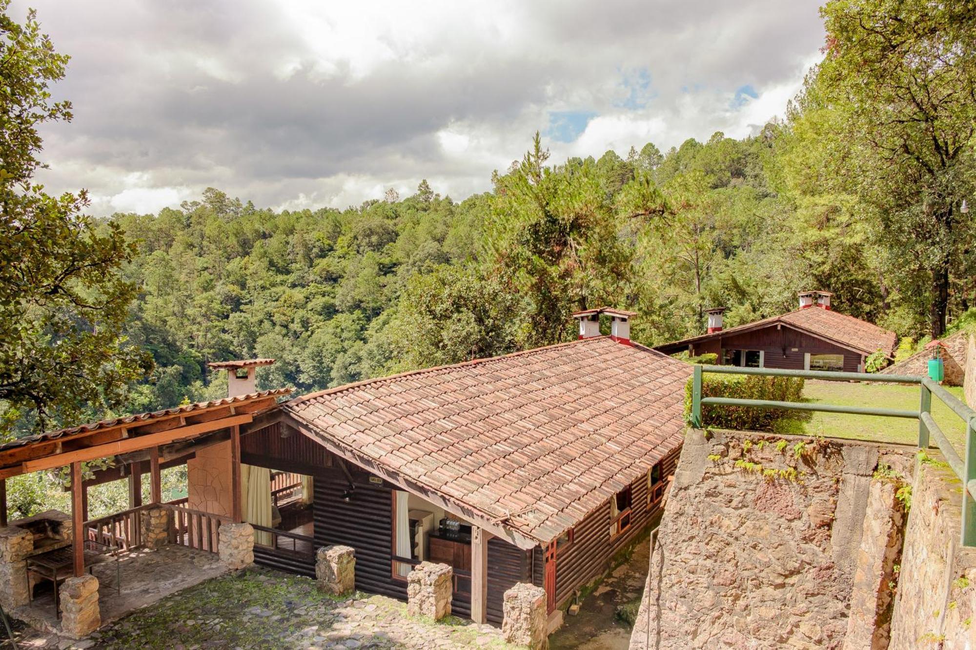 Zirahuen Forest And Resort Екстериор снимка