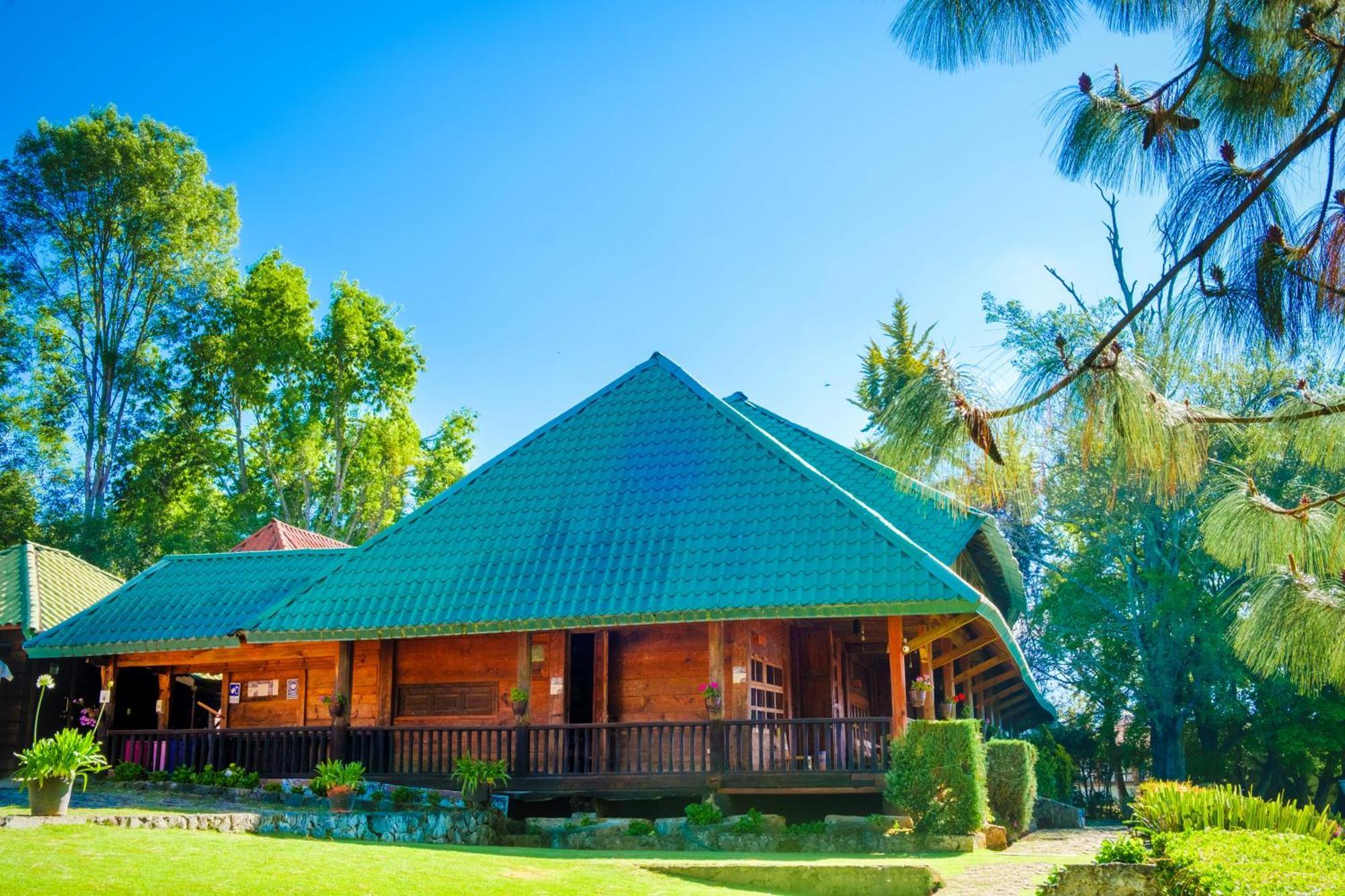 Zirahuen Forest And Resort Екстериор снимка